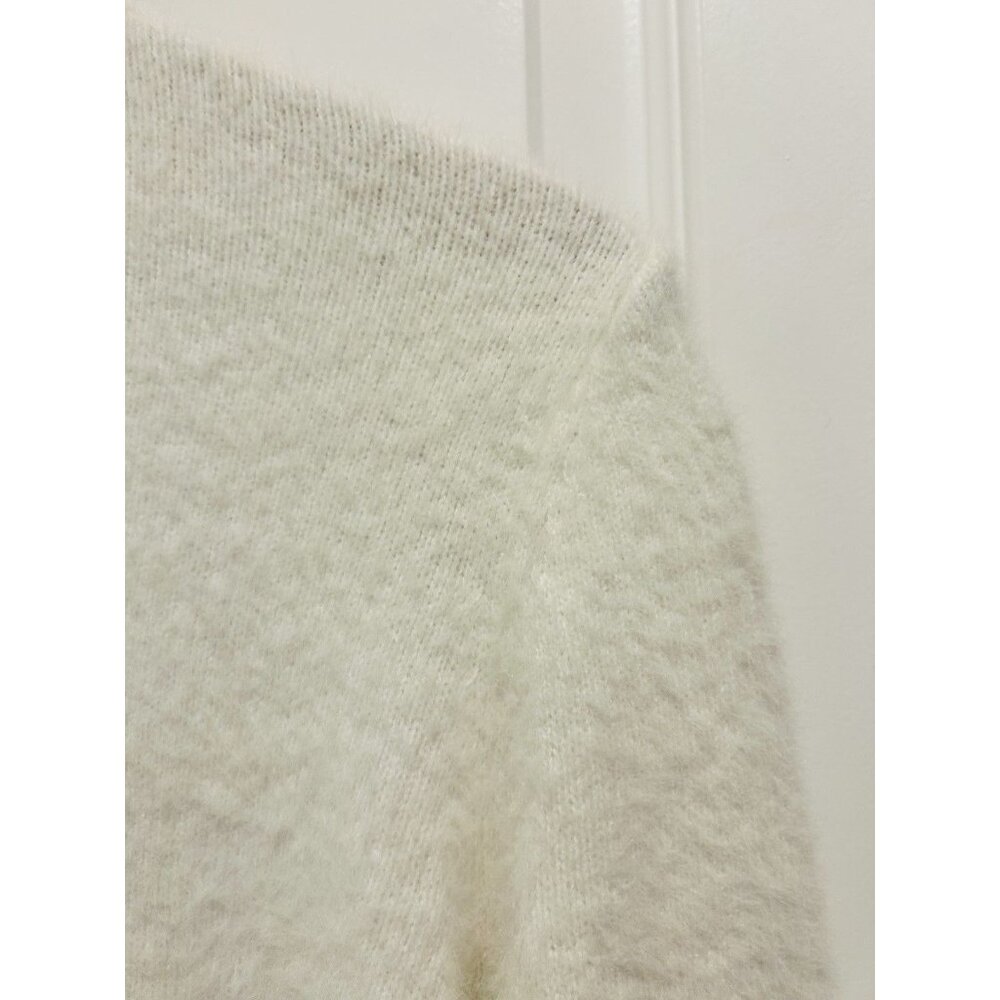 Nanette‎ Lepore Chain Trim Eyelash Cardigan Sweater White Gold Buttons Sz Medium - Picture 11 of 12